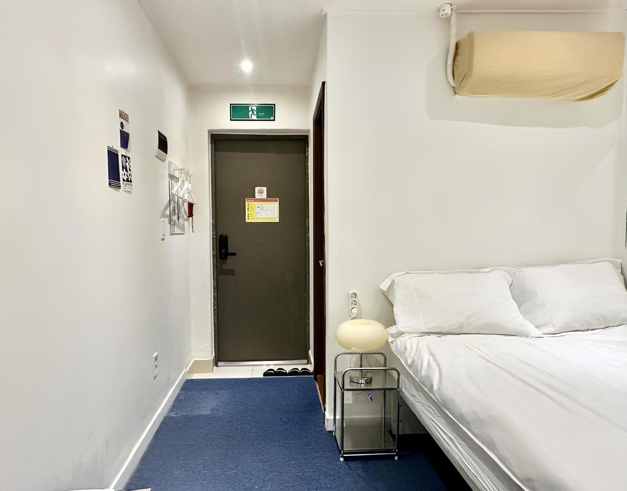 Ssh Ikseon Peter Cat Hostel Сеул Экстерьер фото