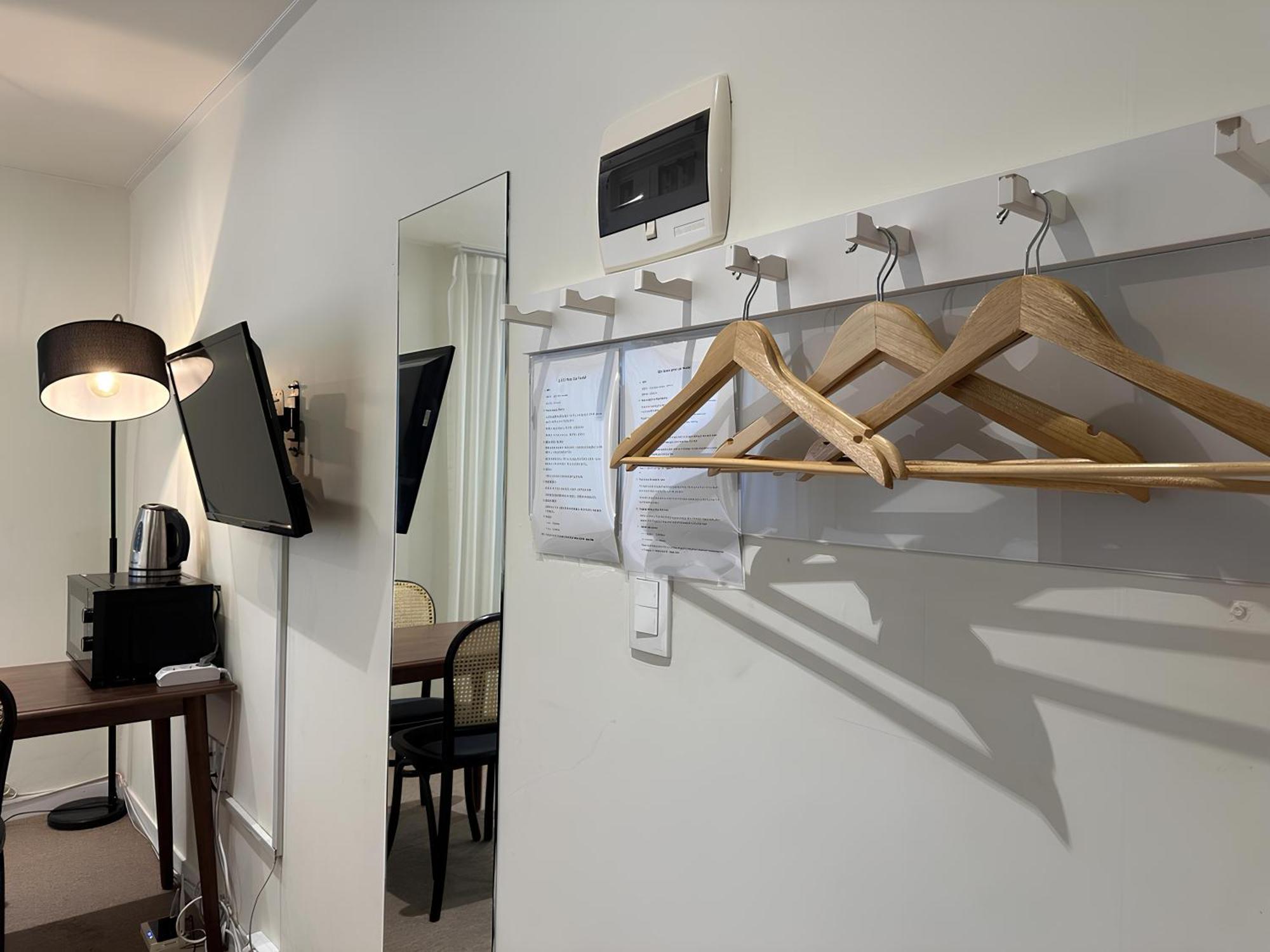 Ssh Ikseon Peter Cat Hostel Сеул Экстерьер фото